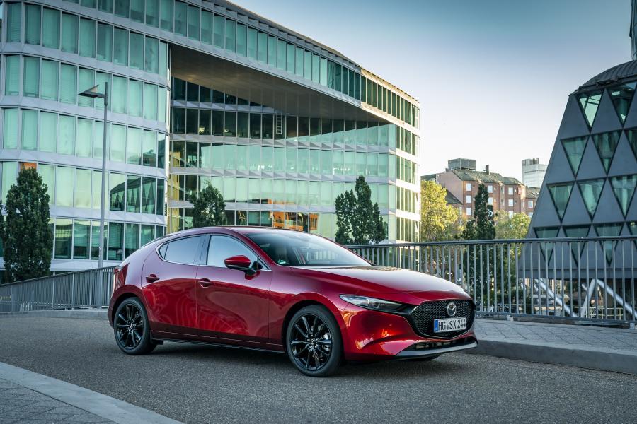  Mazda3 Skyactiv-X Hatchback (BP) 2019 года  (WW) (фото 12 из 34)